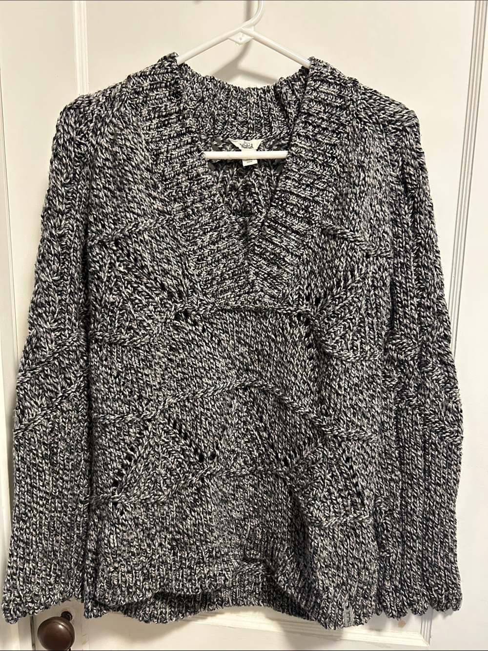 Woolrich Black & White Marled V-Neck Sweater